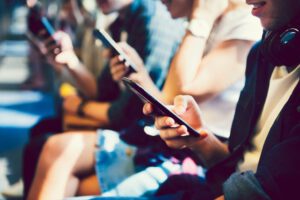 Impacto de la tecnología en la salud mental de los jóvenes