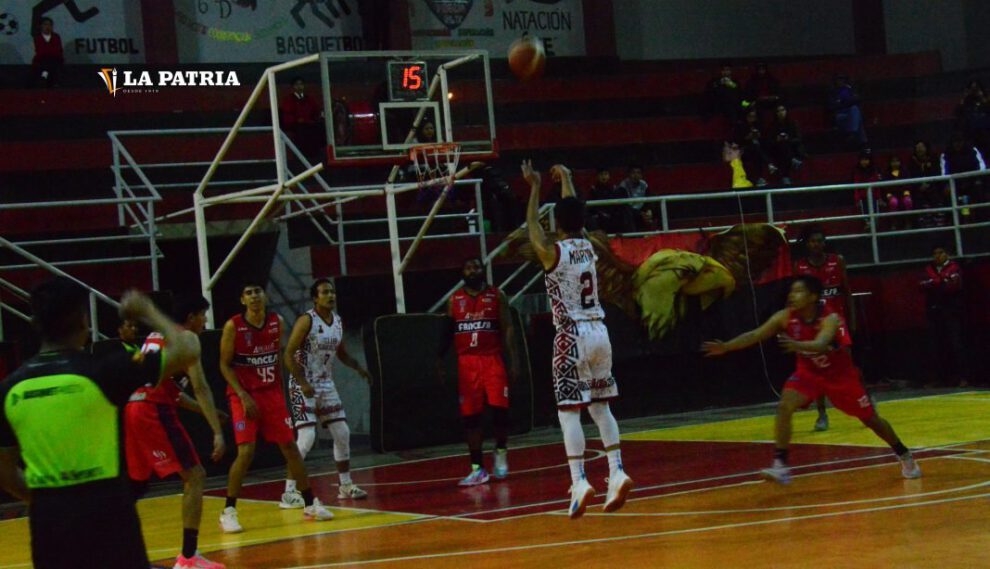 Saracho vs CAN en la Libobásquet