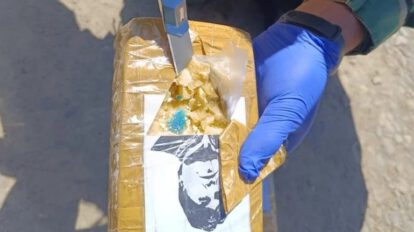 Incautación de cocaína con la imagen de Evo Morales
