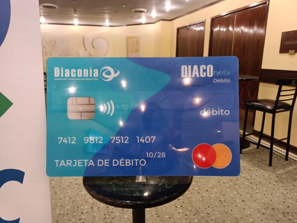 Tarjeta de débito Diaconet 'Tu dinero en tus manos'