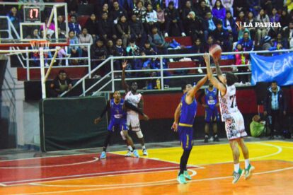Saracho supera a CAN en emocionante partido de Libobásquet