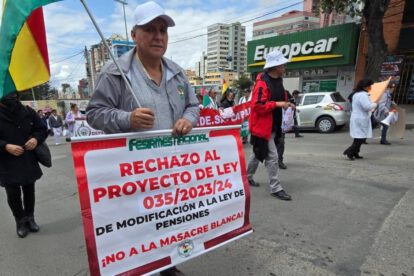 paro nacional de médicos en Bolivia