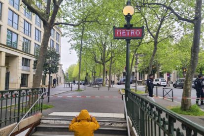 Detenido en París con falsos explosivos en consulado de Irán