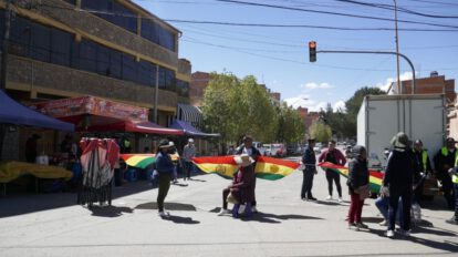 Conflicto entre comerciantes y GAMO por asentamiento en feria Oruro Moderno 2024
