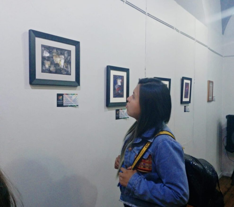 Exposición Apuntes II de Jaime Calisaya en Oruro