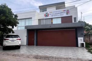 Mujer y sus hijas escapan de agresor en Mairana y encuentran refugio en Santa Cruz