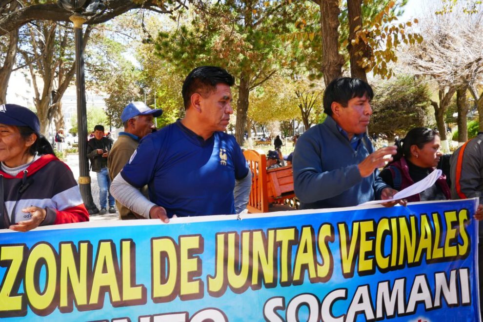 Bloqueo en carretera Oruro-Potosí por colapso de dique de colas