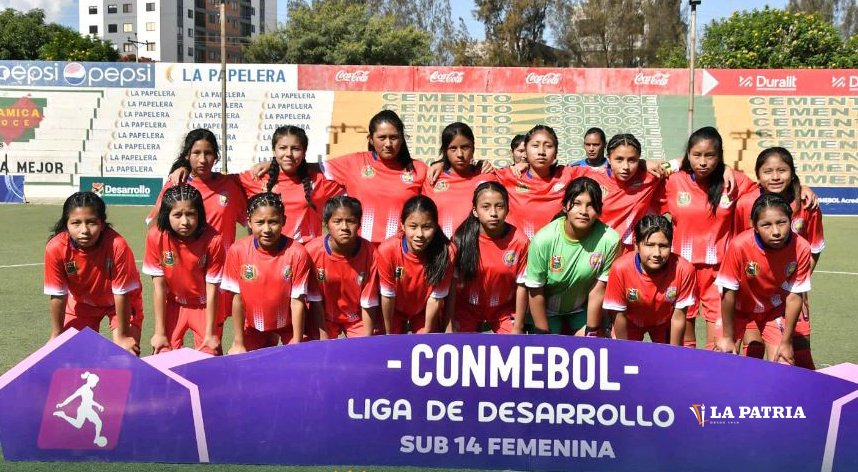 Torneo femenino Sub-14 en Cochabamba