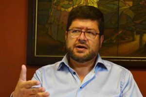 Samuel Doria Medina cuestiona inversiones estatales que no fueron rentables