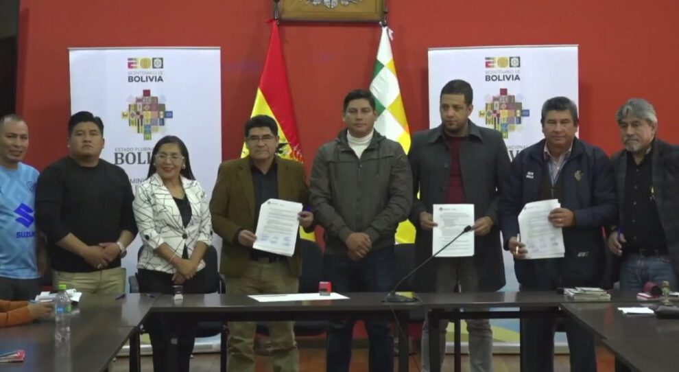 Acuerdo entre Magisterio Urbano y Ministerio de Educación en Bolivia