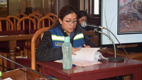 Censura a funcionaria del GAMO, Paola Condori