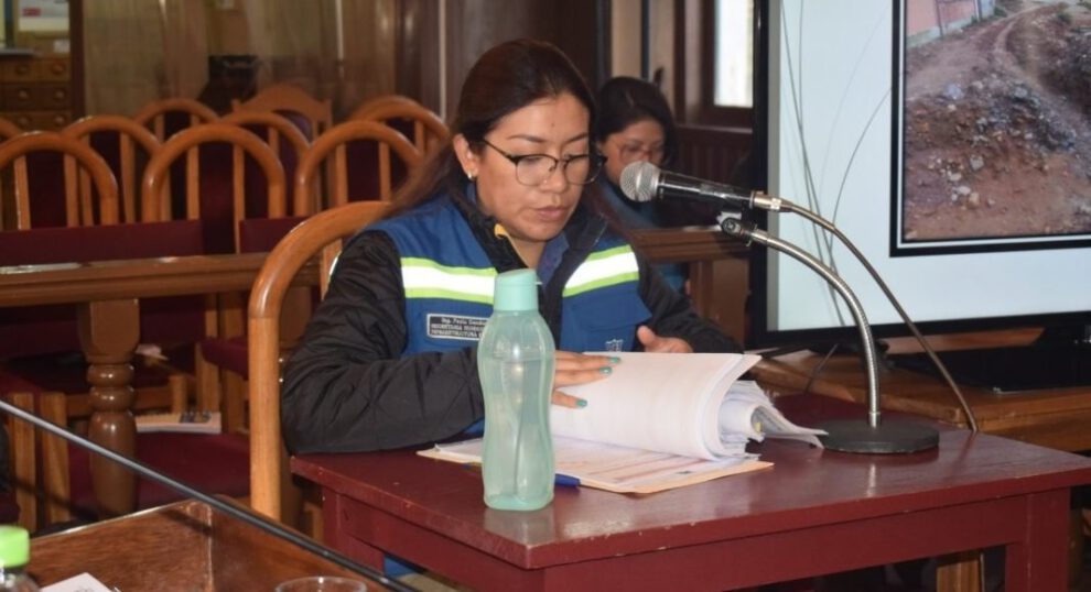 Censura a funcionaria del GAMO, Paola Condori