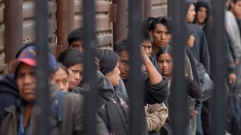 deportación masiva de migrantes indocumentados en San Diego, California