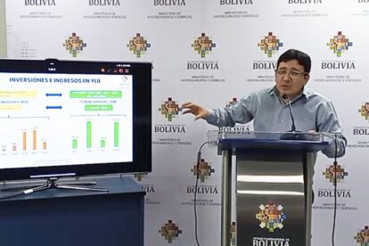 El ministro de Hidrocarburos y Energías, Franklin Molina, explica avances en la industrialización del litio