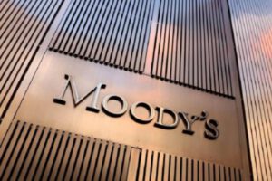 Rebaja calificación de crédito de Bolivia por Moody's