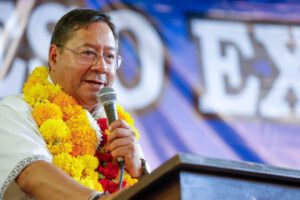 Luis Arce poder popular en Bolivia