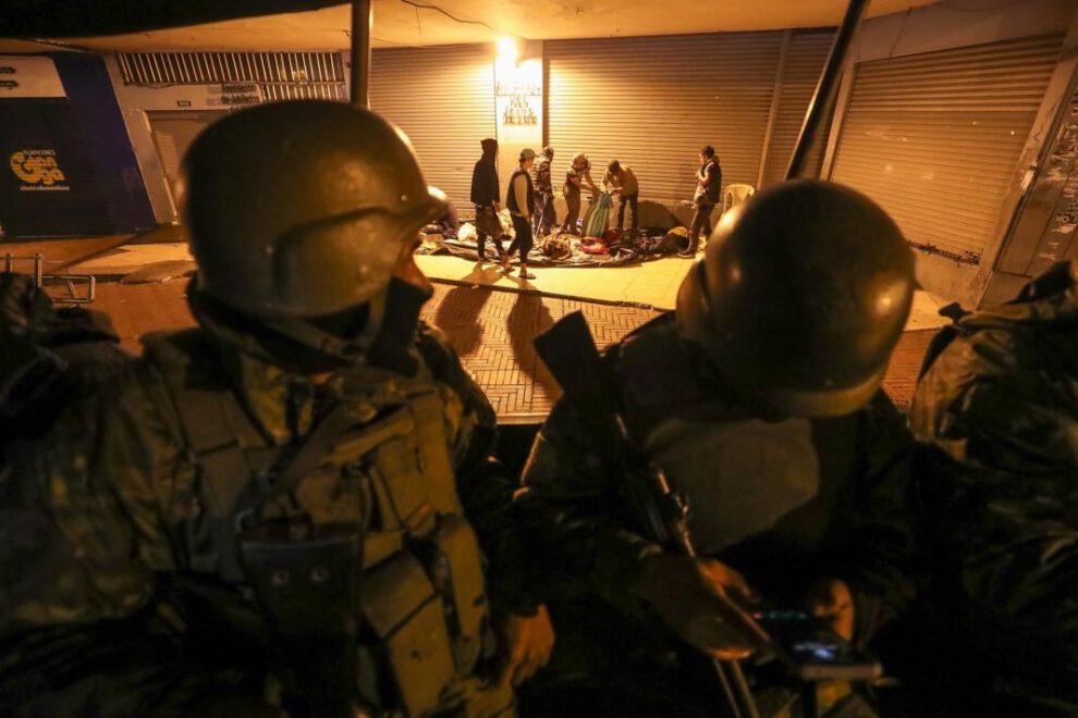 Decomiso de armas en Ecuador