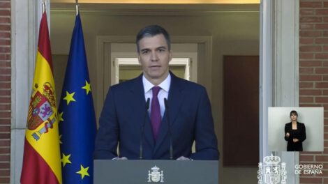 Pedro Sánchez anuncia que continuará al frente del Gobierno de España