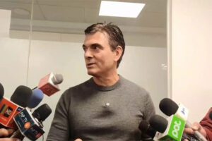 Control del sistema de comunicaciones en Bolivia