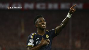 Doblete de Vinícius para el empate de Real Madrid en Múnich