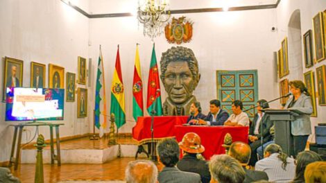Concurso libro histórico Bolivia en su Bicentenario