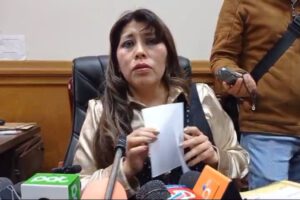 Yacira Cardozo denuncia presiones para renunciar a su cargo