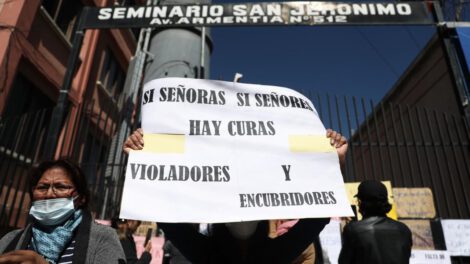 Pederastia en Bolivia: Protestas contra abusos en la iglesia católica