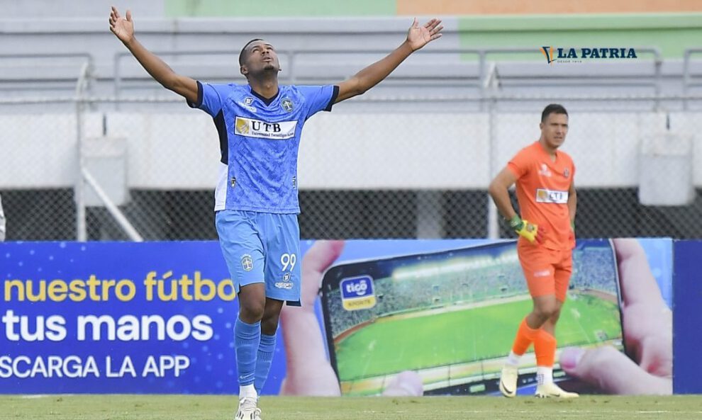 San Antonio gana la primera final contra FC Universitario