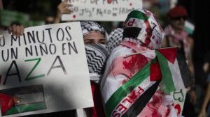 protesta masiva en Puerto Rico por mejores condiciones laborales y solidaridad con Palestina