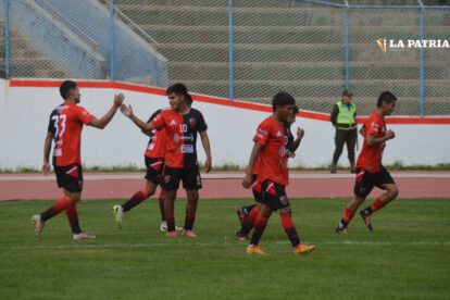 Unión Huayllamarca comienza con pie derecho en el torneo nacional