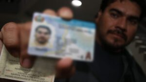 Reconocimiento recíproco de licencias de conducir entre Bolivia, Chile e Italia