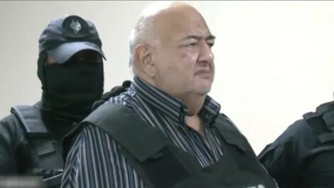 falso médico en Bolivia