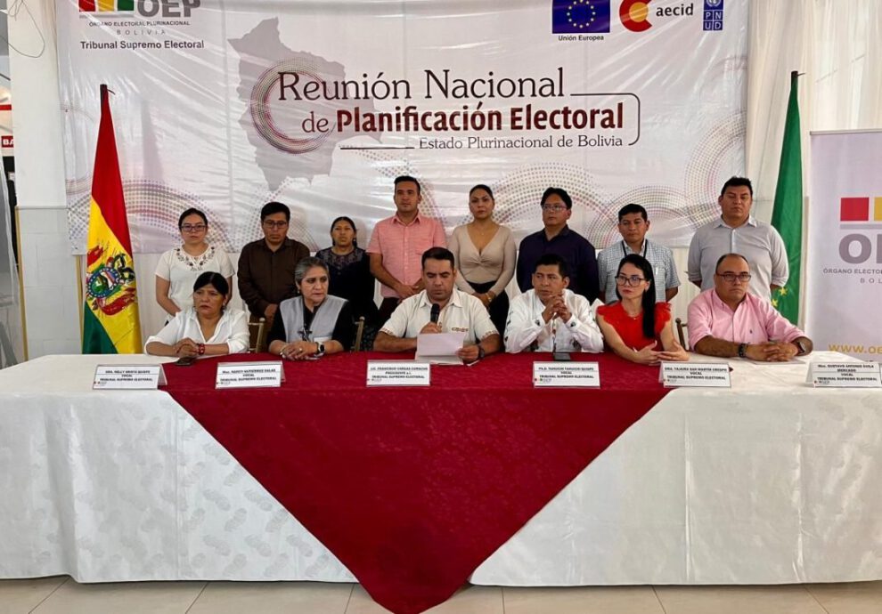 Demora en elecciones judiciales pone en riesgo la democracia