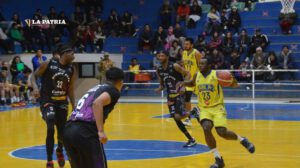 Carl A-Z triunfo ante Kinwa en la Libobásquet