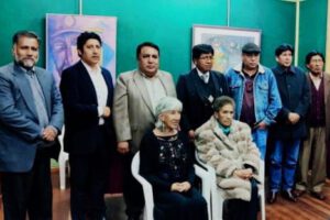 Muestra pictórica y de esculturas en honor al trabajador boliviano