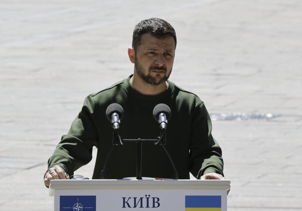 Órdenes de captura contra Zelenski