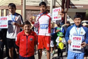 competencia pedestre de exalumnos del colegio Arce