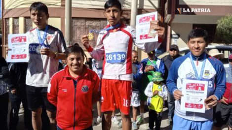 competencia pedestre de exalumnos del colegio Arce