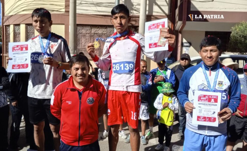 competencia pedestre de exalumnos del colegio Arce