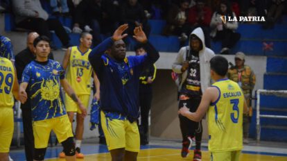 Carl A-Z enfrentará a Nacional Potosí en la Libobásquet