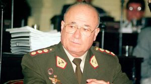 Julio Salazar Monroe, exgeneral peruano fallecido en prisión