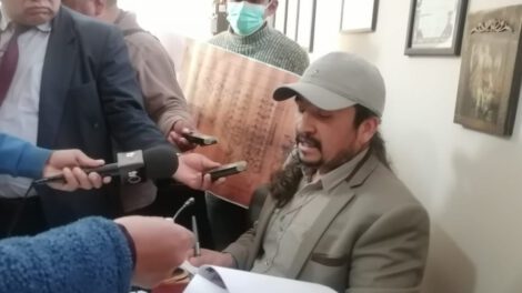 Estafa masiva en el mercado Evo Morales