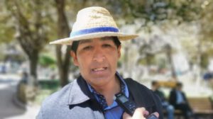 bajos niveles de agua en el lago Poopó