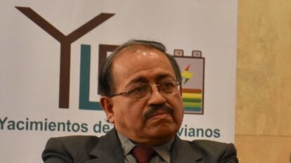 Letra y firma de Carlos Montenegro en carta póstuma