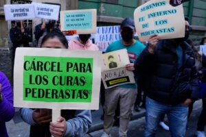 Pederastia en la Iglesia católica en Bolivia