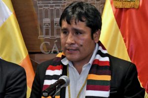 Investigación a Israel Huaytari por legitimación de ganancias ilícitas