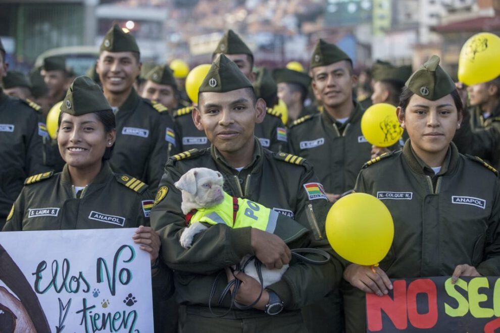 Marcha contra el maltrato animal en La Paz