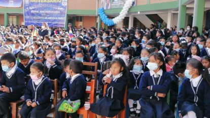 Horario de invierno escolar en Oruro