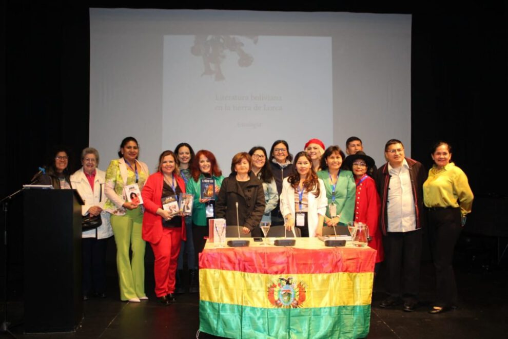 Encuentro de escritores bolivianos en Granada