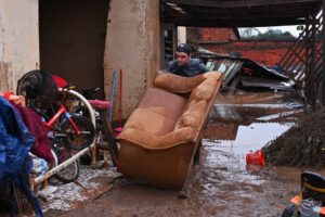 Inundaciones en Brasil dejan 148 muertos y 127 desaparecidos
